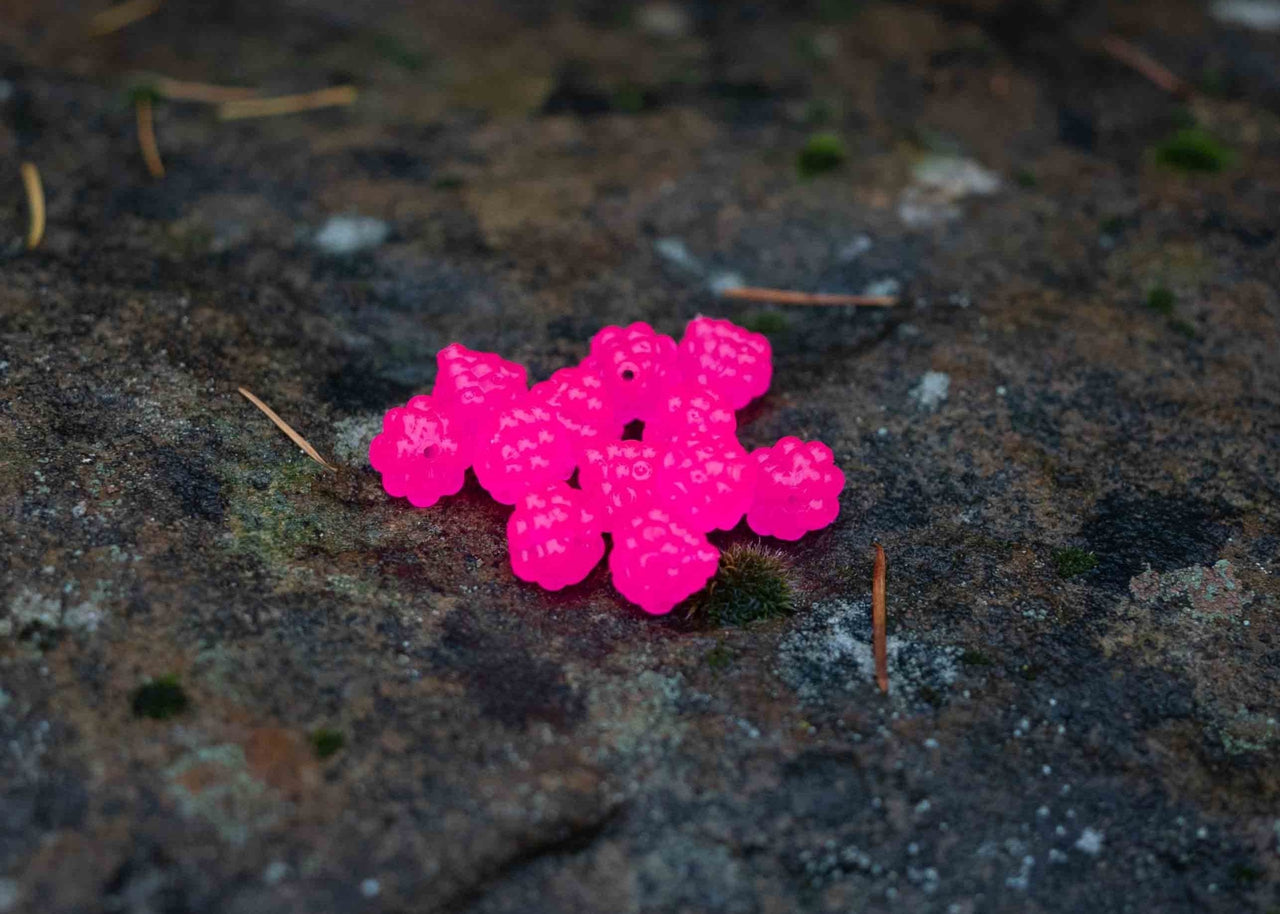 VIP Outdoors Soft Cluster "Hot Pink"  12mm - 12 Pack