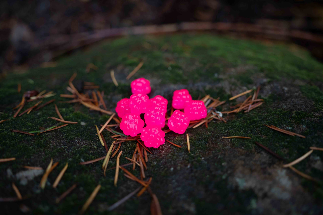 VIP Outdoors Soft Cluster "Hot Pink"  15mm - 10 Pack